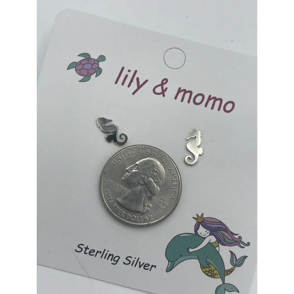 Lily & Momo Sterling Silver Petite Seahorse Kids Stud Earrings New